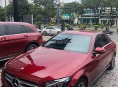 Bán xe Mercedes C200, đỏ 2018 chính hãng, trả trước 450 triệu nhận xe