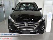 Cần bán xe Hyundai Tucson, sản xuất năm 2018, màu đen