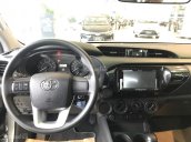 Bán Toyota Hilux 2.4G AT đời 2018, màu bạc, xe nhập giao sớm, liên hệ ngay 0986924166