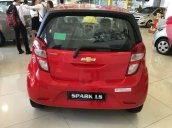 Cần bán Chevrolet Spark năm sản xuất 2018, màu đỏ, giá chỉ 299 triệu