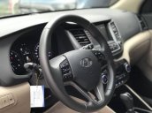 Bán Hyundai Tucson 1.6 Turbo năm 2016, màu đen, giá 940tr