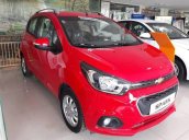 Bán ô tô Chevrolet Spark năm 2018, màu đỏ, số sàn