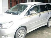 Cần bán lại xe Toyota Innova đời 2007, màu bạc xe gia đình