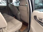 Cần bán lại xe Toyota Innova E năm sản xuất 2014, màu bạc số sàn, giá tốt