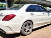 Cần bán Mercedes 2.0 AT năm sản xuất 2015, màu trắng