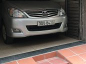 Bán Toyota Innova MT 2009, màu bạc 