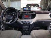 Cần bán gấp Kia Rio 1.4MT sản xuất 2015, màu bạc