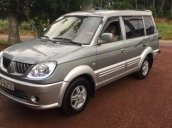 Cần bán Mitsubishi Jolie đời 2004, màu bạc