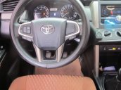 Bán Toyota Innova 2.0 MT đời 2017, màu bạc  