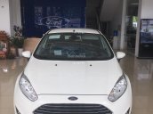 Ford Nam Định bán xe Ford Fiesta 2018, màu trắng, giao xe ngay 094.697.4404