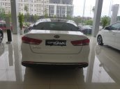 Bán xe Kia Optima 2.0 GATH 2018, màu trắng, hỗ trợ trả góp đến 90%, lãi suất ưu đãi 0975510999