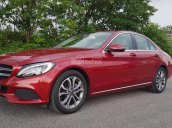 Bán xe Mercedes C200 đỏ 2018 chính hãng, trả trước 450 triệu, rinh xe về