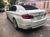 Bán BMW 5 Series 528i sản xuất 2010, màu trắng 