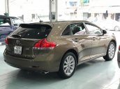 Cần bán Toyota Venza 2.7 năm sản xuất 2010, màu vàng