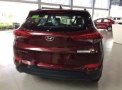 Bán xe Hyundai Tucson 2.0 Turbo đời 2018, màu đỏ. Xe có sẵn