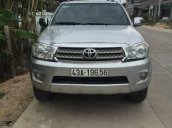 Bán Toyota Fortuner đời 2011, màu bạc