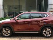 Bán xe Hyundai Tucson 2.0 Turbo đời 2018, màu đỏ. Xe có sẵn