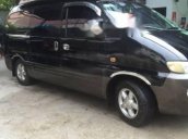 Bán Hyundai Starex đời 2002, màu đen, nhập khẩu