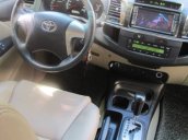 Bán Toyota Fortuner 2.7V AT năm sản xuất 2016, màu đen 