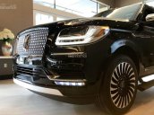 Bán Lincoln Navigator Black Label màu đen, nội thất nâu đỏ, xe sản xuất 2018, nhập khẩu nguyên chiếc mới 100% giao ngay