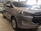 Cần bán xe Toyota Innova 2.0E năm sản xuất 2017  