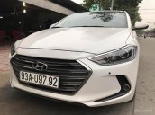 Bán Hyundai Elantra 2.0 AT sản xuất 2017, màu trắng