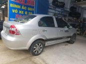 Cần bán Chevrolet Aveo năm 2012, màu bạc như mới