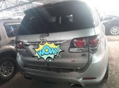 Cần bán gấp Toyota Fortuner năm sản xuất 2016, màu bạc, 910 triệu