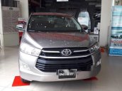 Cần bán Toyota Innova 2.0 sản xuất 2018, màu bạc