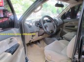 Bán xe Toyota Fortuner 2.5G năm 2013, màu đen