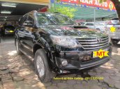 Bán xe Toyota Fortuner 2.5G năm 2013, màu đen