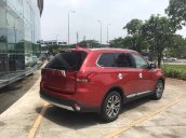 Bán Mitsubishi CVT 2.4 Premium sản xuất 2018, xe giao ngay, giá tốt nhất