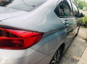 Gia đình đổi xe đời cao cần bán Honda City 2017, số tự động bản top