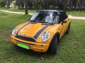 Cần bán lại xe Mini Cooper đời 2004, màu vàng