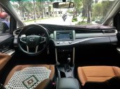 Cần bán gấp Toyota Innova G đời 2017, màu xám, số tự động