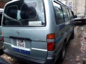 Cần bán xe Toyota Hiace đời 2001 giá tốt