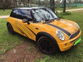 Cần bán lại xe Mini Cooper đời 2004, màu vàng