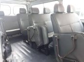 Cần bán xe Toyota Hiace đời 2001 giá tốt