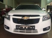 Bán Chevrolet Cruze năm sản xuất 2015, màu trắng 