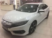 Bán Honda Civic 1.5 L Turbo sản xuất năm 2018, màu trắng, giá 903tr