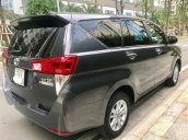 Cần bán gấp Toyota Innova G đời 2017, màu xám, số tự động