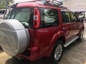 Cần bán xe Ford Everest 2.5L 4x2 MT đời 2014, màu đỏ 