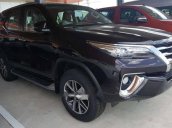 Bán xe Toyota Fortuner 2.8V (4×4) AT sản xuất năm 2018, màu nâu, nhập khẩu nguyên chiếc