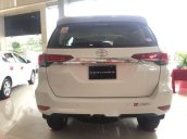 Cần bán Toyota Fortuner đời 2018, màu trắng, xe nhập khẩu Indonesia