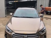 Cần bán Hyundai Elantra 2.0 năm 2016