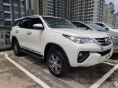 Bán xe Toyota Fortuner năm sản xuất 2018, số sàn, giao ngay trong ngày