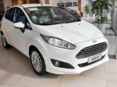 Cần bán xe Ford Fiesta sản xuất 2018, màu trắng