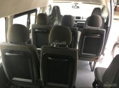 Bán xe Toyota Hiace 3.0L MT đời 2019, màu bạc, nhập khẩu nguyên chiếc