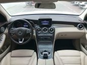 Bán xe Mercedes C200 sản xuất 2018 cùng nhiều quà tặng đi kèm. LH 0968 758 698