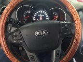 Cần bán Kia Sorento GATH 2.2 AT sản xuất năm 2014, màu trắng, odo hơn 3 vạn, như xe mới